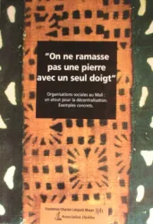 "On ne ramasse pas une pierre avec un seul doigt"